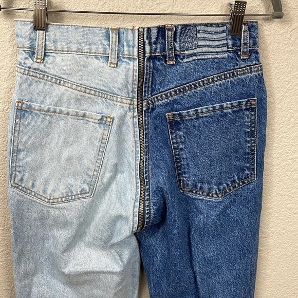 Revice Yin Yang Crop Jeans Split Light Dark Wash Zip Around Front to Back Sz 27 - Picture 8 of 16